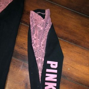 Pink yoga leggings